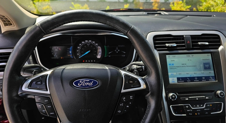Ford Mondeo cena 57400 przebieg: 109162, rok produkcji 2017 z Olsztyn małe 352